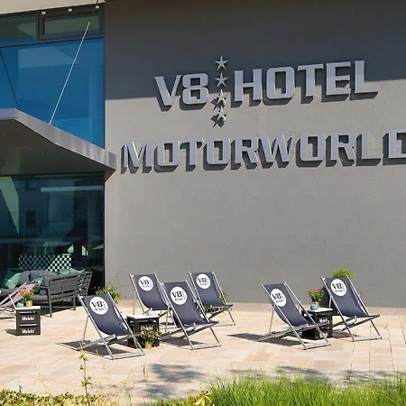 ホテル V8 モーターワールド リジョン シュトゥットガルト ベーブリンゲン