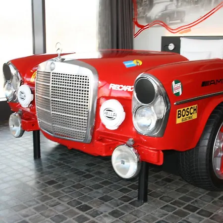 V8 Motorworld Region Stuttgart Böblingen