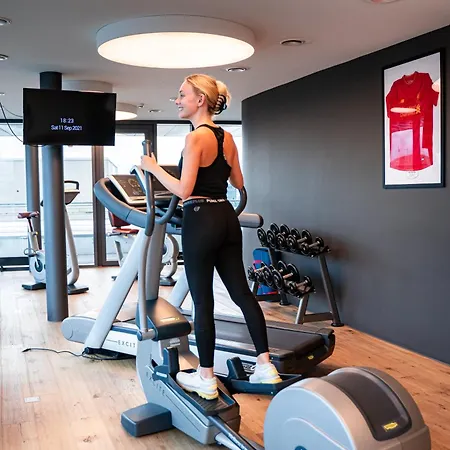 V8 Motorworld Region Stuttgart 4* Böblingen