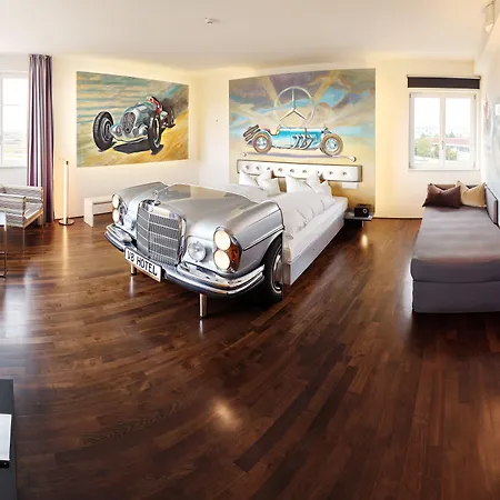Hotel V8 Motorworld Region Stuttgart
