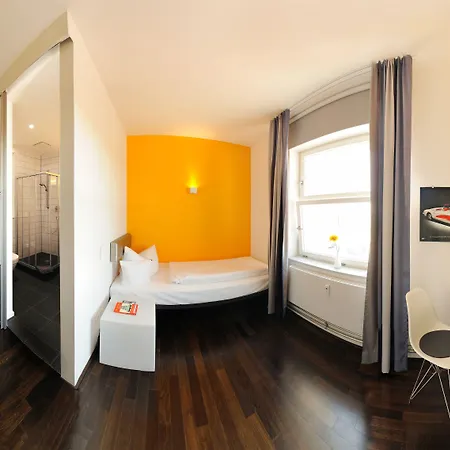 V8 Motorworld Region Stuttgart Hotel Boeblingen