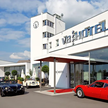 V8 Motorworld Region Stuttgart فندق بوبلنغ