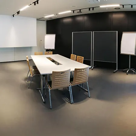 Hotel V8 Motorworld Region Stuttgart Böblingen