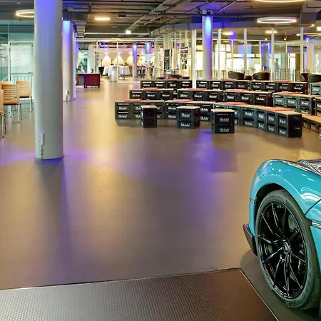 V8 Motorworld Region Stuttgart 4*