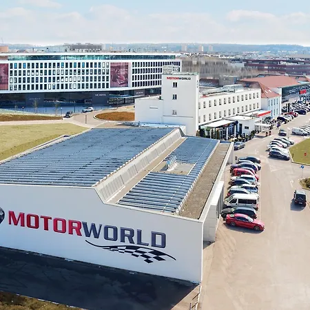 V8 Motorworld Region Stuttgart Бёблинген