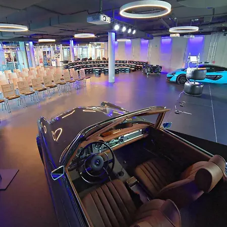 Hotel V8 Motorworld Region Stuttgart 4*