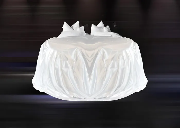 V8 Motorworld Region Stuttgart 4*